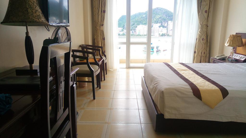 Hung Long Harbour Hotel Cat Ba Dong Khe Sau Extérieur photo