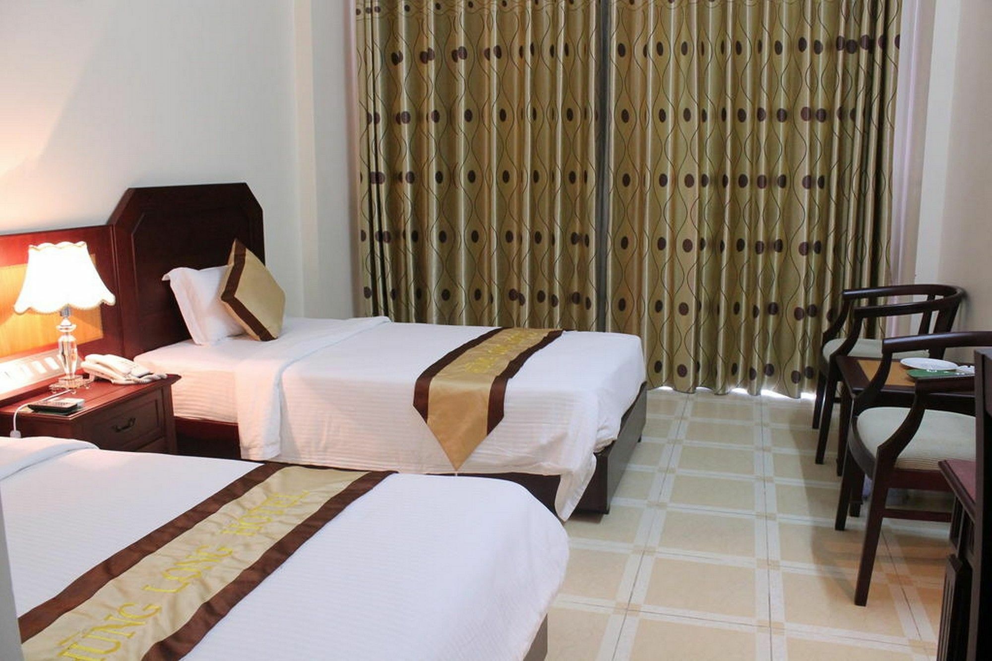 Hung Long Harbour Hotel Cat Ba Dong Khe Sau Extérieur photo